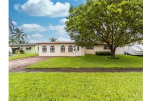 471 NW 39th St, Pompano Beach, FL 33064, Sold 10/26/20