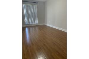 9437 SW 76th St APT V35, Miami, FL 33173, Sold 11/20/20