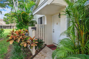 1955 Discovery Cir W, Deerfield Beach, FL 33442, Sold 11/05/20