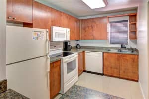 6663 SW 41st Ct, Davie, FL 33314, Sold 11/12/20