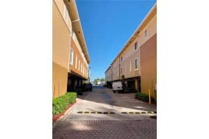 2871 NE 185th St, Aventura, FL 33180, Sold 12/03/20