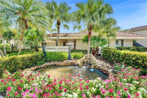 5322 NE 6th Ave H22, Oakland Park, FL 33334, Sold 11/25/20