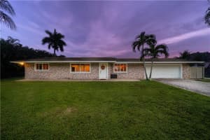 14190 SW 24th St, Davie, FL 33325, Sold 12/17/20