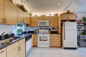 MLS# F10251096, Tamarac, Florida 33319