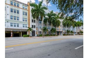 533 NE 3rd Ave, Fort Lauderdale, FL 33301, Sold 05/05/21