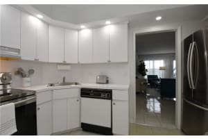 3700 Galt Ocean Dr, Fort Lauderdale, FL 33308, Sold 02/19/21