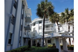 1913 S Ocean Dr, Hallandale Beach, FL 33009, Sold 11/12/20