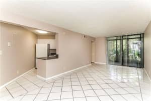 213 Lake Pointe Dr, Oakland Park, FL 33309, Sold 12/29/20