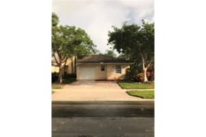 8901 NW 53rd St, Sunrise, FL 33351, Sold 12/03/20