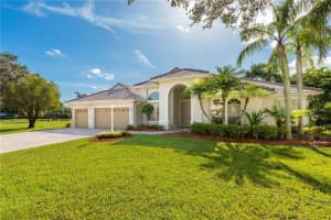 16244 Seneca Cir, Davie, FL 33331, Sold 11/05/20