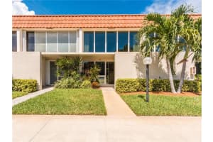 5555 N Ocean Dr, Fort Lauderdale, FL 33308, Sold 12/18/20