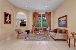 6124 NW 124th Dr, Tamarac, FL 33321, Sold 11/30/20