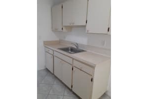 390 SW Colesbury Ave, Port St. Lucie, FL 34953, Sold 10/01/20
