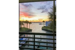 1950 SW Palm City Rd, Stuart, FL 34994, Sold 12/08/20