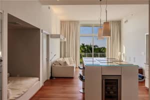 2001 Meridian Ave, Miami Beach, FL 33139, Sold 11/24/21