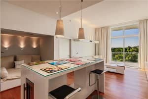2001 Meridian Ave, Miami Beach, FL 33139, Sold 11/24/21