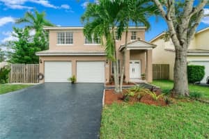 5936 SW 112th Ln, Cooper City, FL 33330, Sold 12/01/20