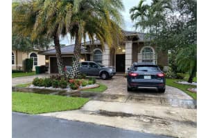 8250 SW 51st St, Cooper City, FL 33328, Sold 11/30/20