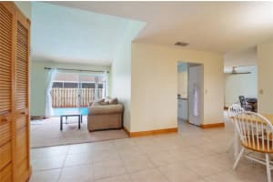 9571 NW 52nd St, Sunrise, FL 33351, Sold 11/02/20