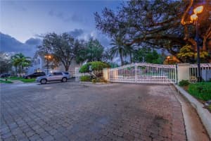 1319 SW 23rd Ct, Fort Lauderdale, FL 33315, Sold 11/30/20