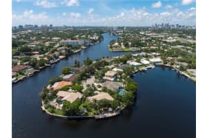 2259 NE 20th St, Fort Lauderdale, FL 33305, Sold 11/20/20