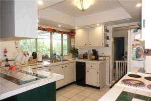 8201 NW 71st Ave, Tamarac, FL 33321, Sold 12/22/20