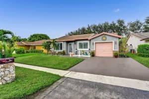 9353 NW 53rd Ct, Sunrise, FL 33351, Sold 12/03/20