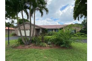 2561 NW 115th Dr, Coral Springs, FL 33065, Sold 11/06/20