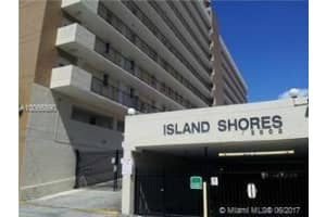 2903 NE 163rd St, Miami, FL 33160, Sold 02/12/21