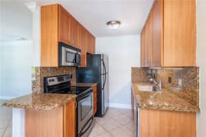 1460 NE 18th St, Fort Lauderdale, FL 33305, Sold 12/16/20
