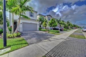 4703 NW 48th Terrace, Tamarac, FL 33319, Sold 11/12/20