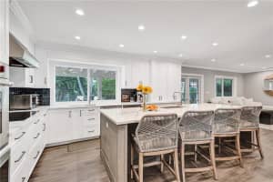 2350 NE 8th St, Fort Lauderdale, FL 33304, Sold 12/29/20