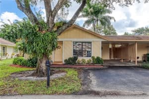 3644 E Bell Dr, Davie, FL 33328, Sold 01/15/21