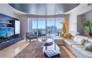 333 Las Olas Way, Fort Lauderdale, FL 33301, Sold 12/30/20