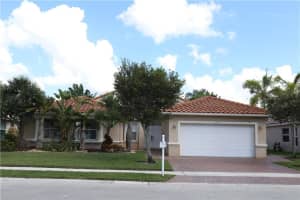 1553 SW 189th Ave, Pembroke Pines, FL 33029, Sold 11/03/20