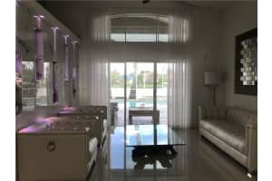 1553 SW 189th Ave, Pembroke Pines, FL 33029, Sold 11/03/20