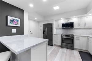 3750 Galt Ocean Dr, Fort Lauderdale, FL 33308, Sold 12/29/20