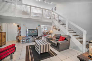 48 Tara Lakes Dr E, Boynton Beach, FL 33436, Sold 12/09/20