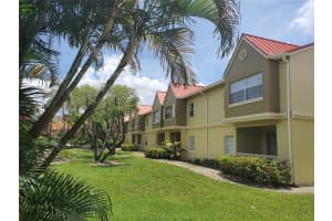 18312 NW 68th Ave, Hialeah, FL 33015, Sold 05/14/21