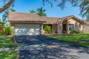 10271 NW 3rd Ct, Plantation, FL 33324, Sold 11/12/20