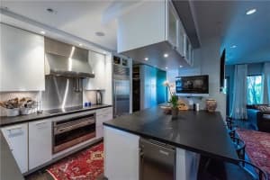 1744 NE 1st St, Fort Lauderdale, FL 33301, Sold 12/14/20