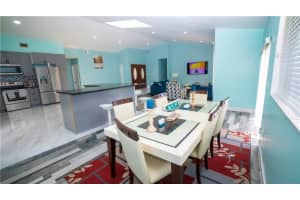 8810 NW Paradise Ct, Tamarac, FL 33321, Sold 12/22/20