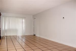 2800 Riverside Dr, Coral Springs, FL 33065, Sold 11/20/20