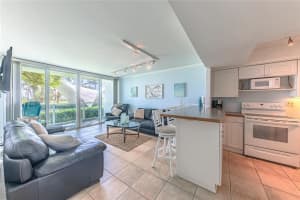 333 NE 21st Ave, Deerfield Beach, FL 33441, Sold 04/01/21