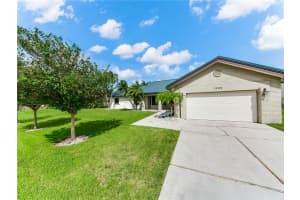 10125 SW 20th St, Davie, FL 33324, Sold 02/12/21