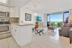 333 NE 21st Ave, Deerfield Beach, FL 33441, Sold 01/22/21