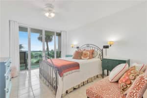 333 NE 21st Ave, Deerfield Beach, FL 33441, Sold 01/22/21