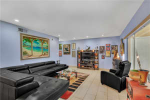 2331 NW 33rd St, Oakland Park, FL 33309, Sold 01/22/21