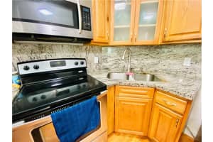 3791 NW 84th Ave #2e, Sunrise, FL 33351, Sold 04/28/21