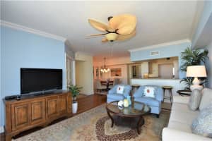 3020 NE 32nd Ave, Fort Lauderdale, FL 33308, Sold 12/07/20